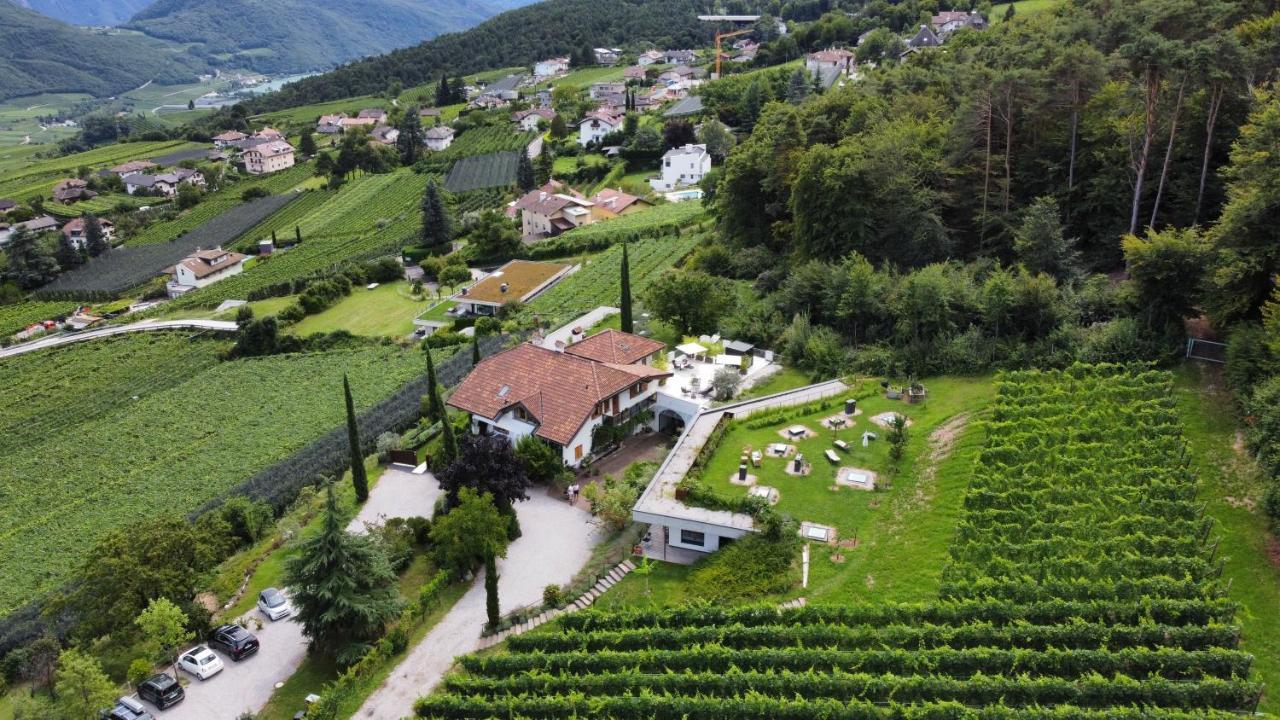 La Vinea Apartment Caldaro Bagian luar foto
