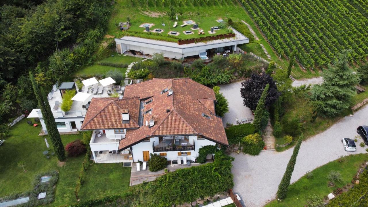 La Vinea Apartment Caldaro Bagian luar foto