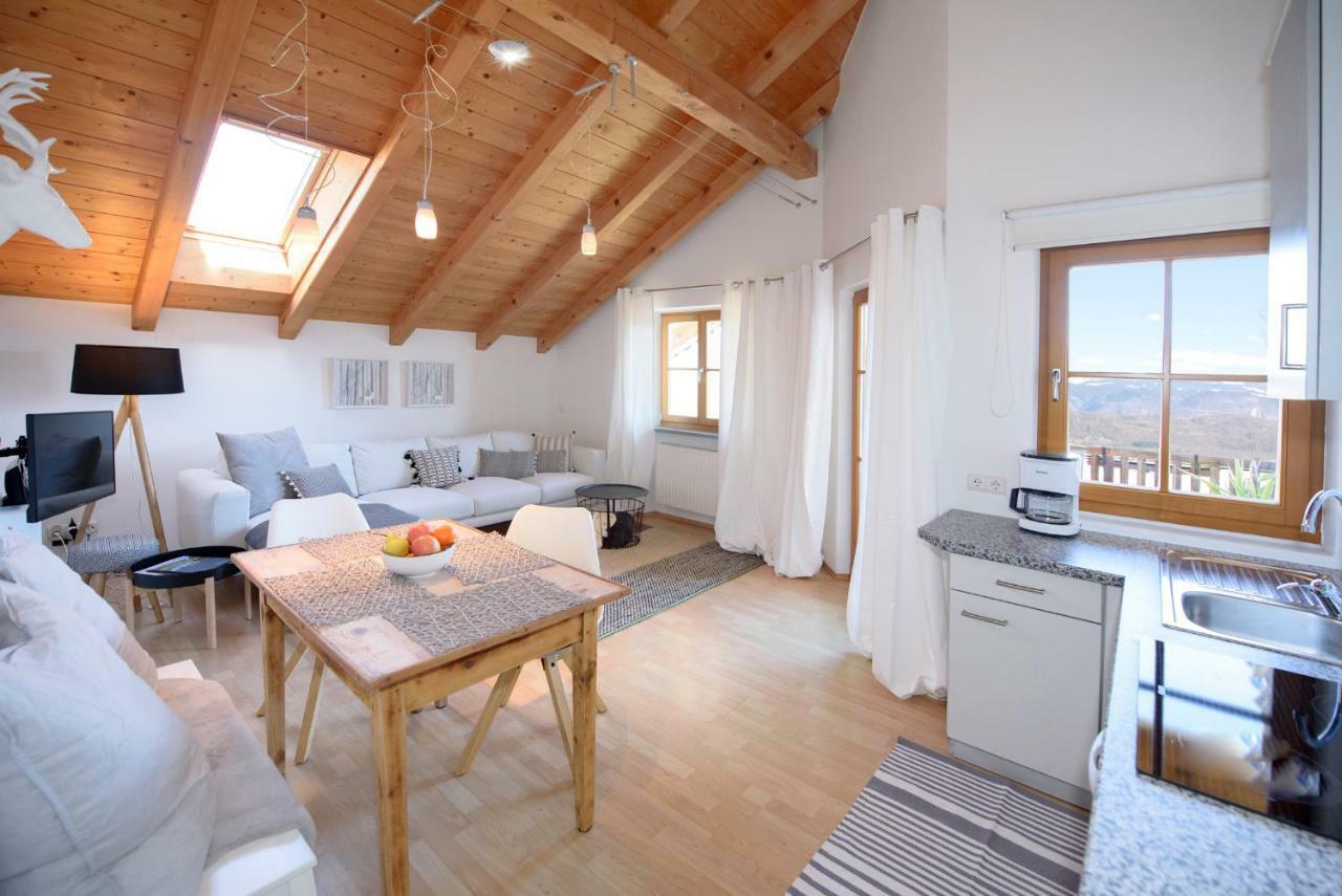 La Vinea Apartment Caldaro Bagian luar foto